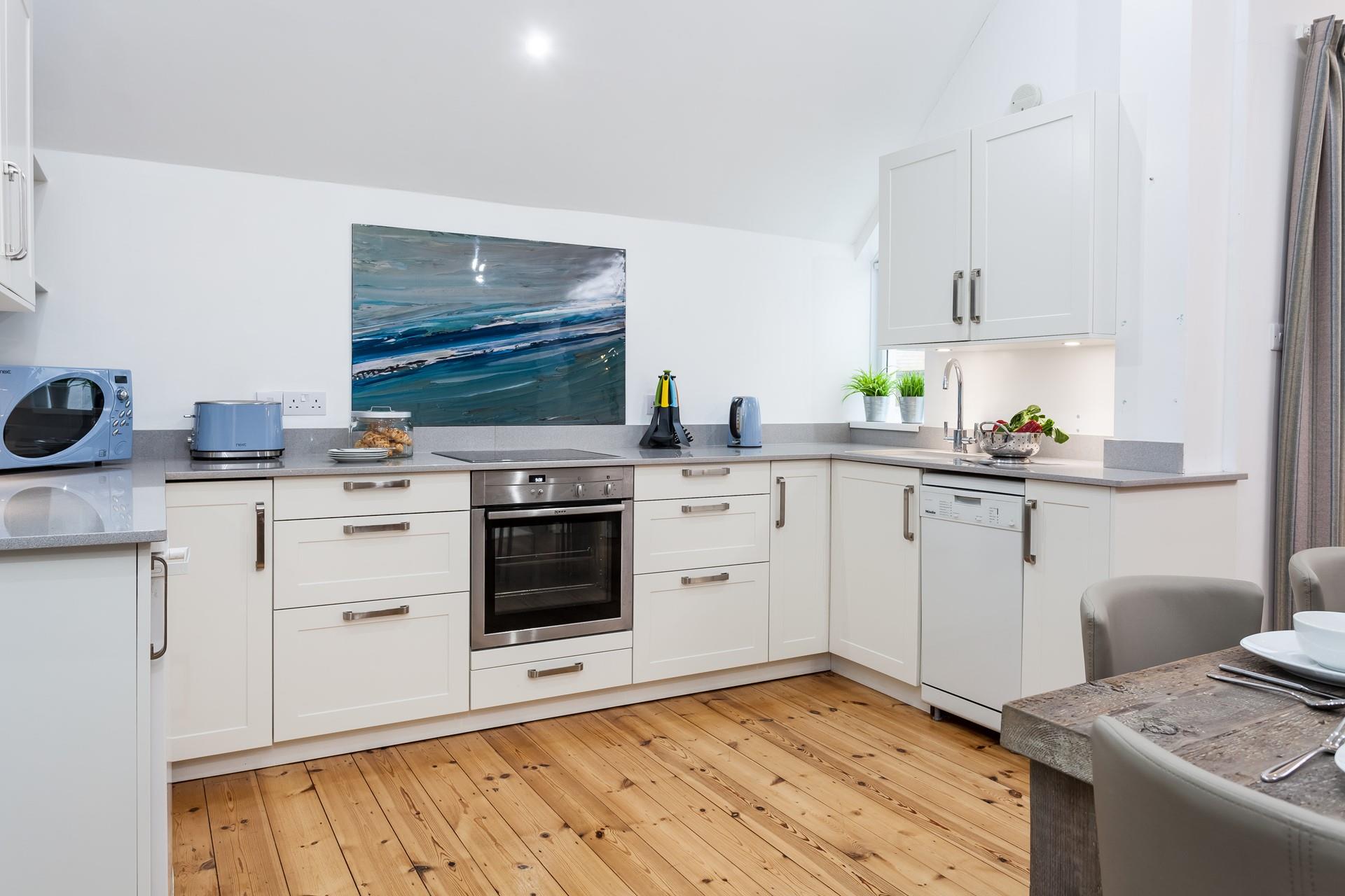 Prepare a picnic to take to Porthmeor beach so you can enjoy an uninterrupted beach day.