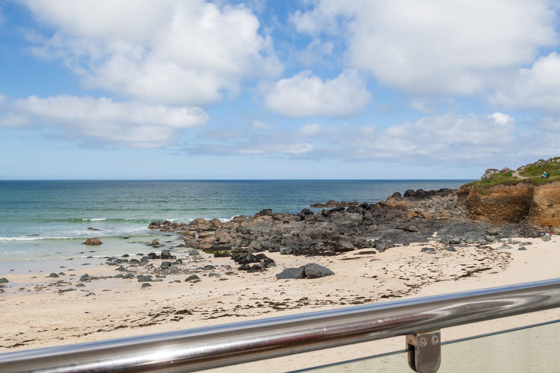 The gorgeous Porthmeor beach is visible from the lounge, watch the sunset from the Juliet balcony. 