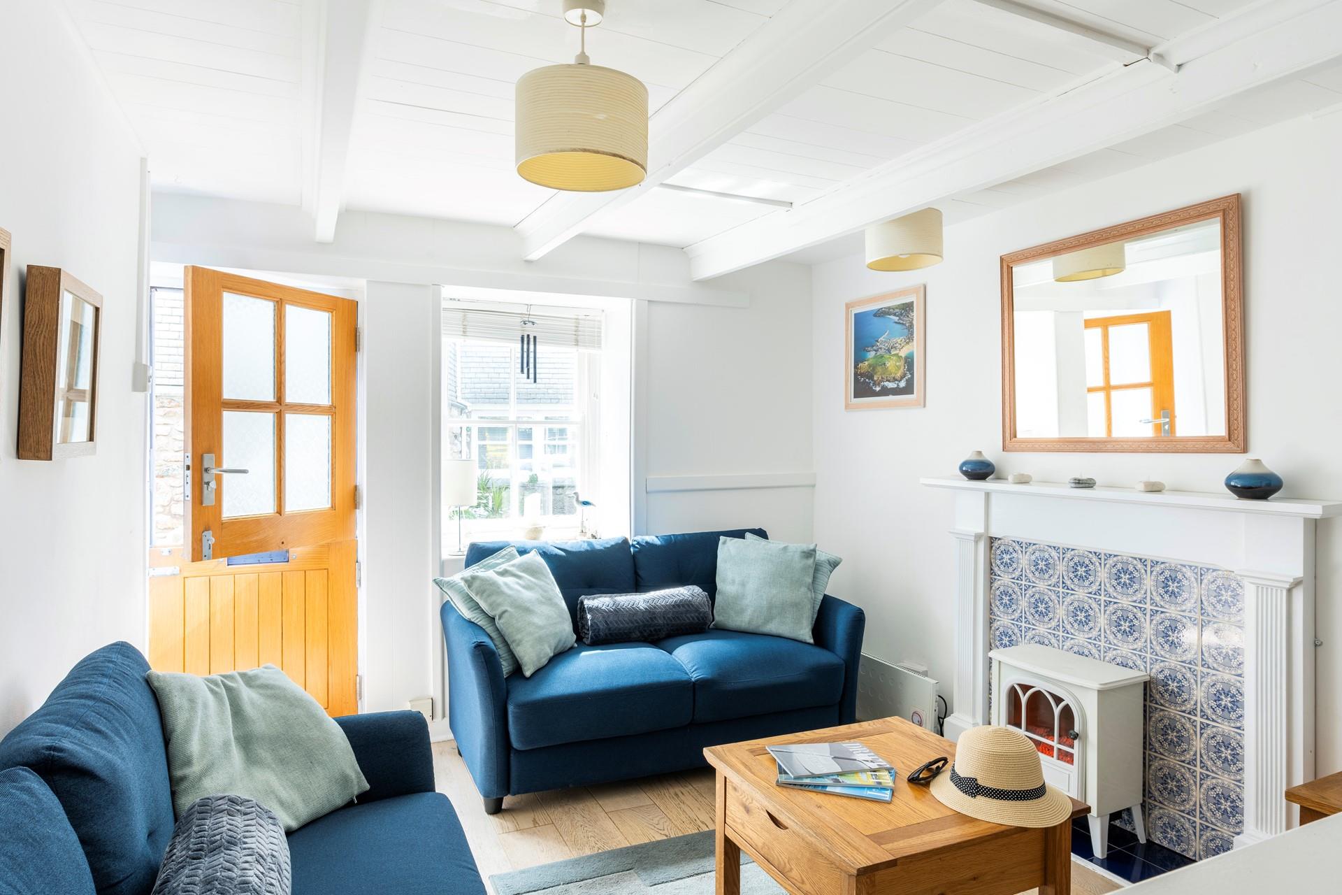 Open the stable door and let the sunshine into the cosy sitting room.