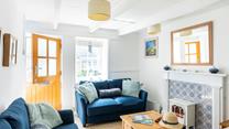 Open the stable door and let the sunshine into the cosy sitting room.