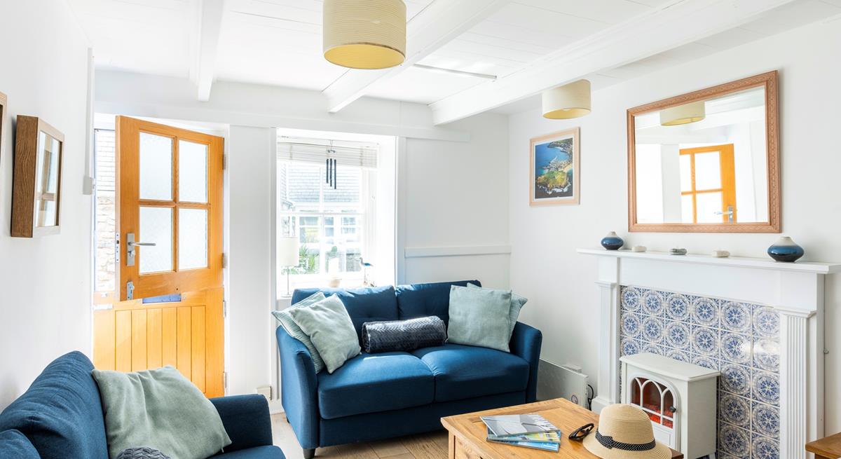 Open the stable door and let the sunshine into the cosy sitting room.