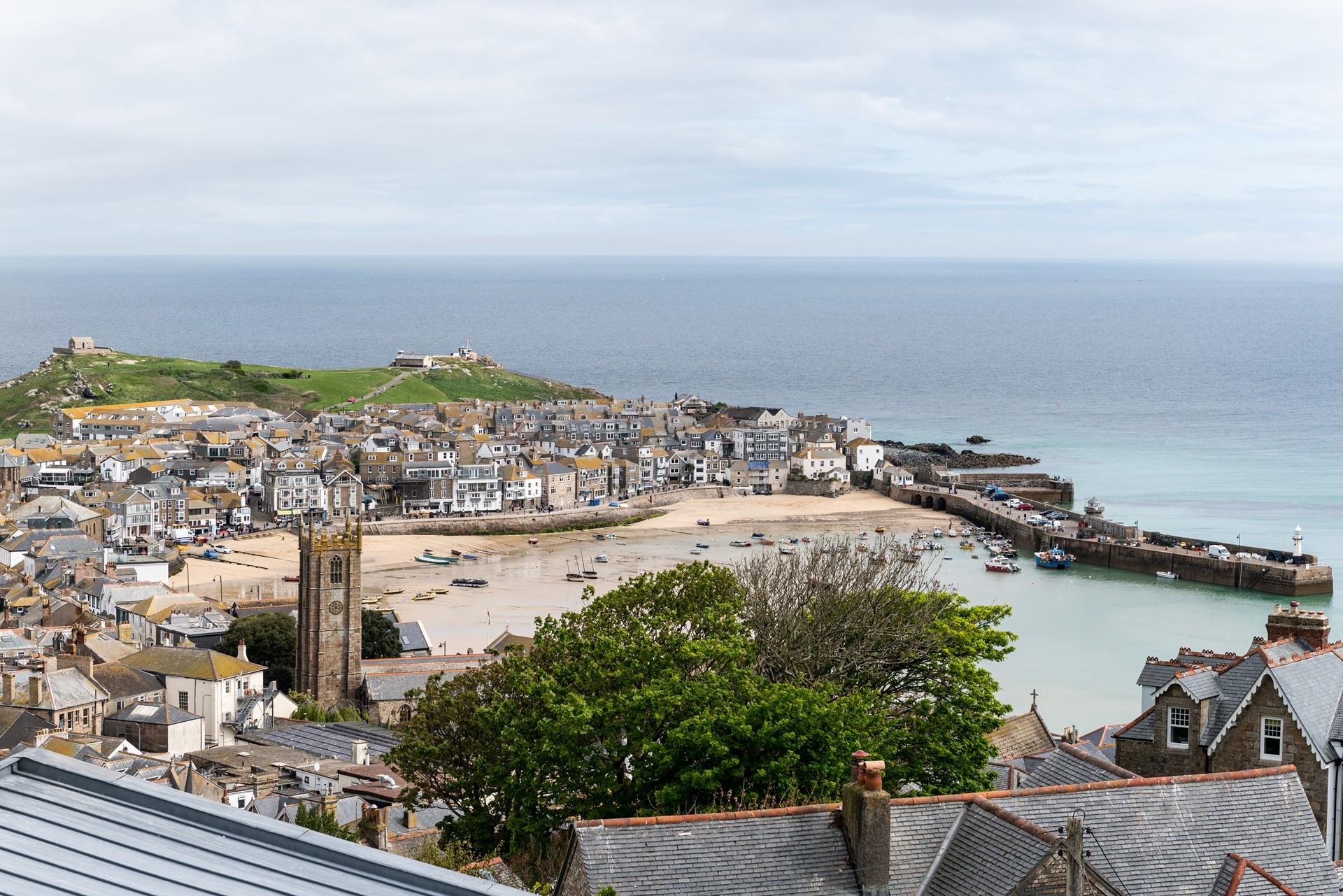 Wake up to views over St Ives harbour and quirky rooftops.