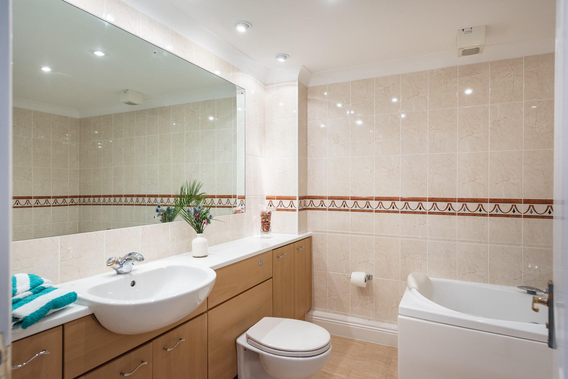 Run yourself a relaxing bath to unwind in the evening.