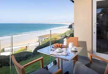 Admire breathtaking views stretching far across to Godrevy while you tuck into pastries.
