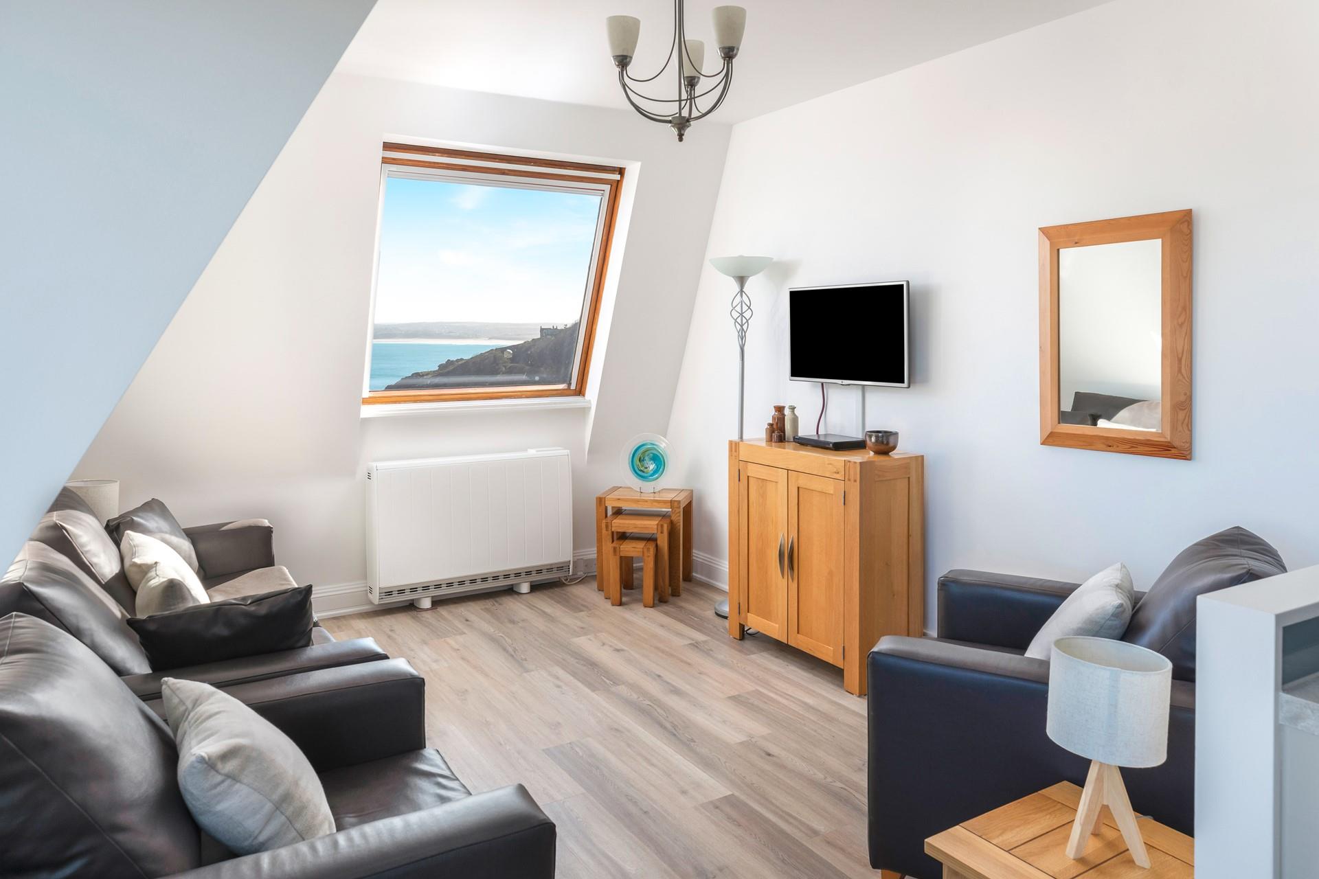 Enjoy an evening of drinks and games; if you can tear yourself away from the view that is!