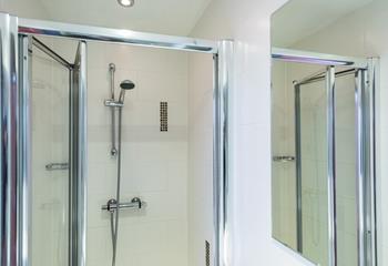The spacious ensuite has a large enclosed shower.
