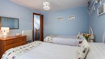 Sleeping up to 6, Island Cottage offers the perfect get-together for you and your extended family.
