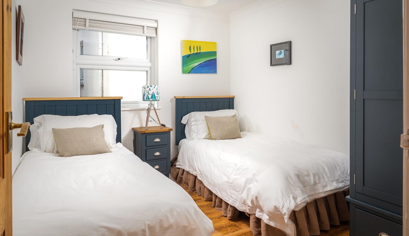 Sit on the harbour with a traditional Cornish pasty, a must of a Cornish getaway.