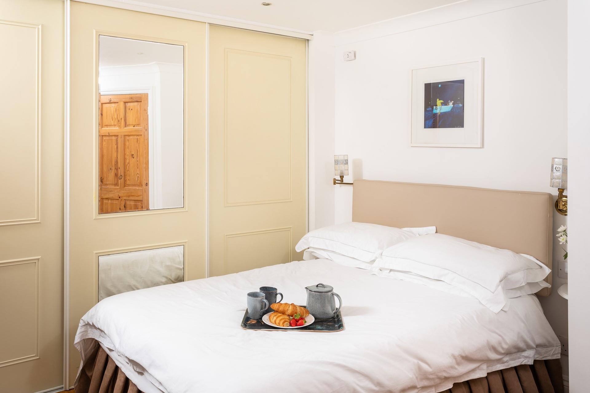 Quilters Cabin, The Wharf Aspects Holidays