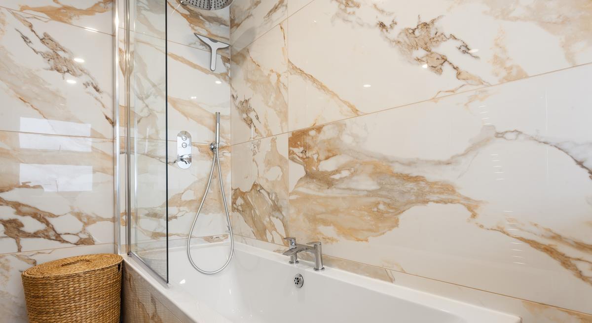 Forget about the stresses of daily life when you sink into a hot bubbly bath.