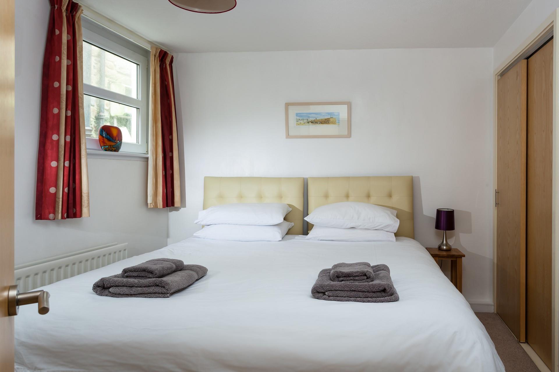 Zip and link beds can be made up as a super king or twin beds, making this perfect for couples and families.