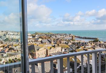 Mor Kernow in St Ives Town