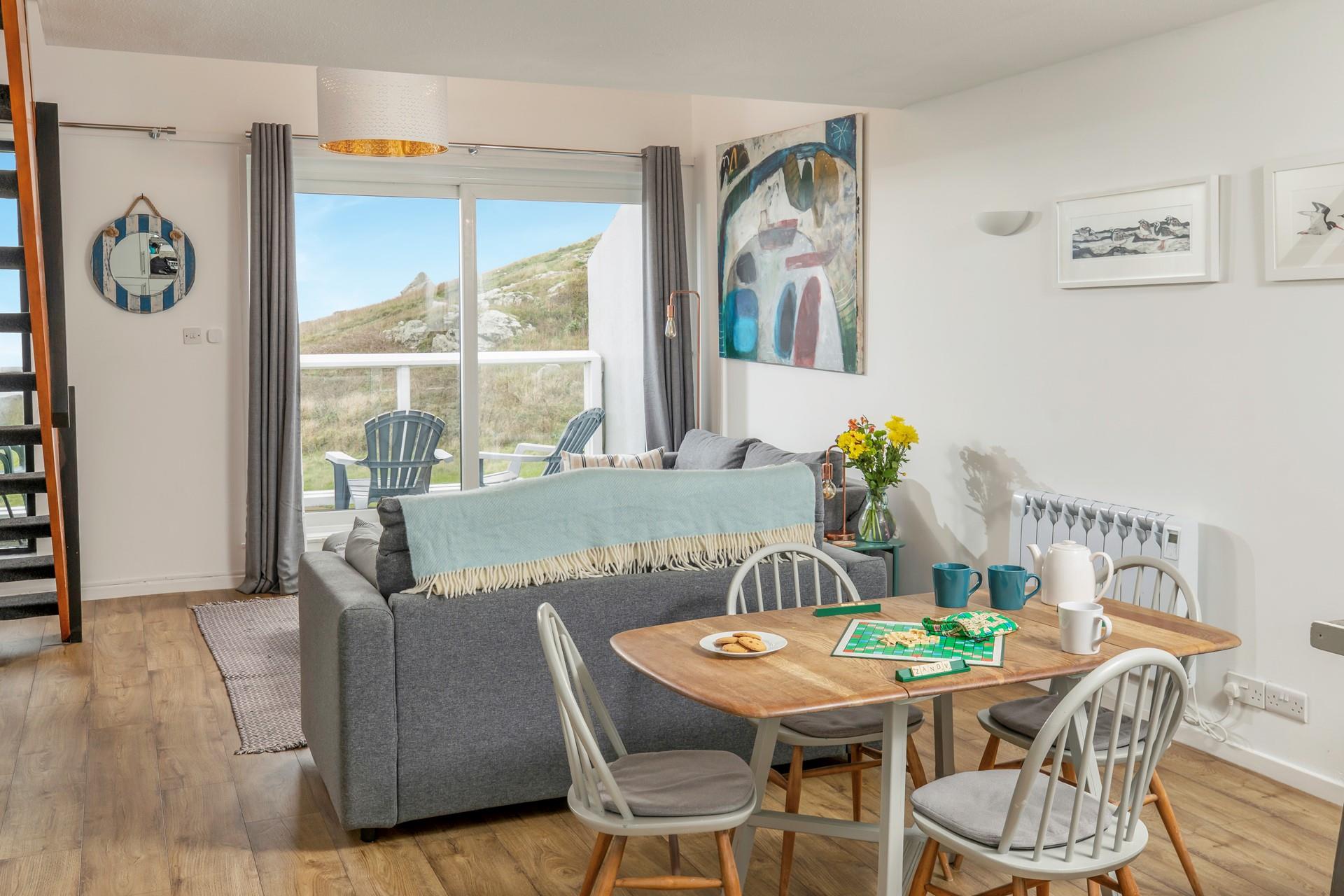 Rustle up a hearty breakfast to set yourself up for a beach day.