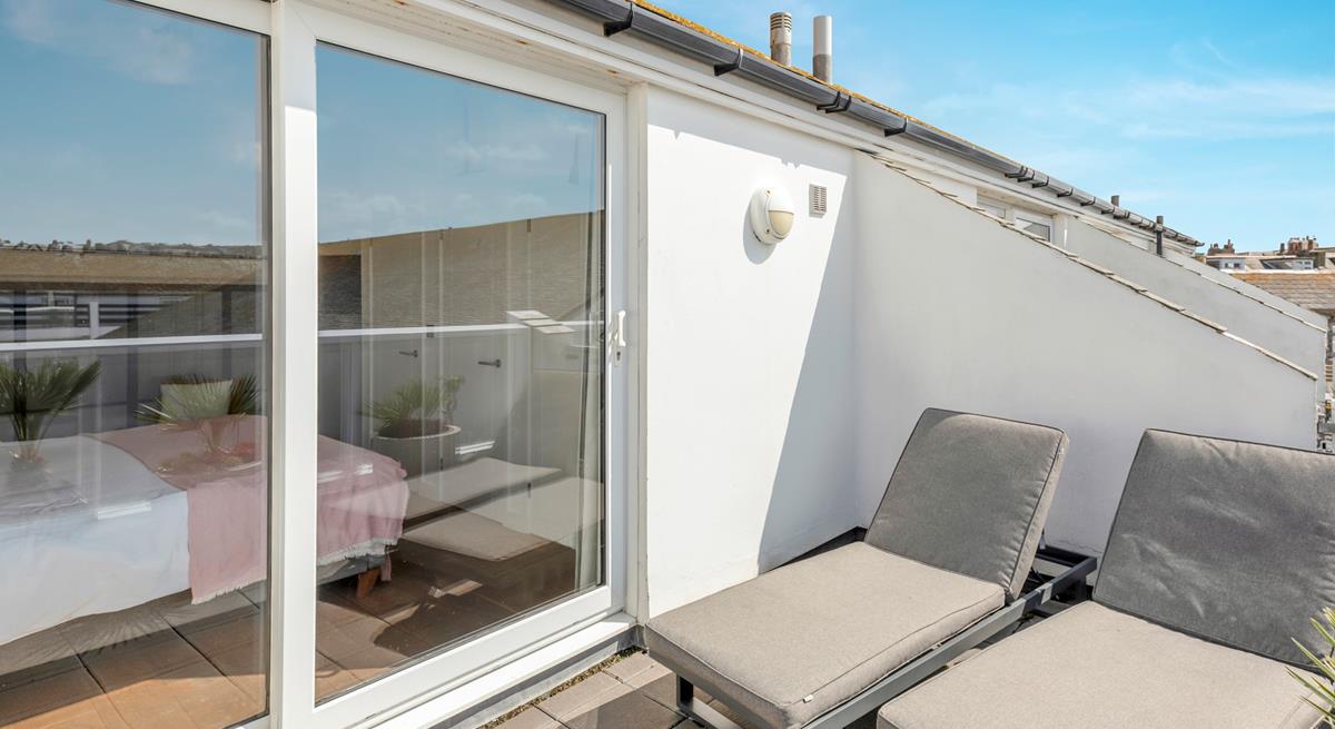 Grab a good book and while away the hours on the balcony.