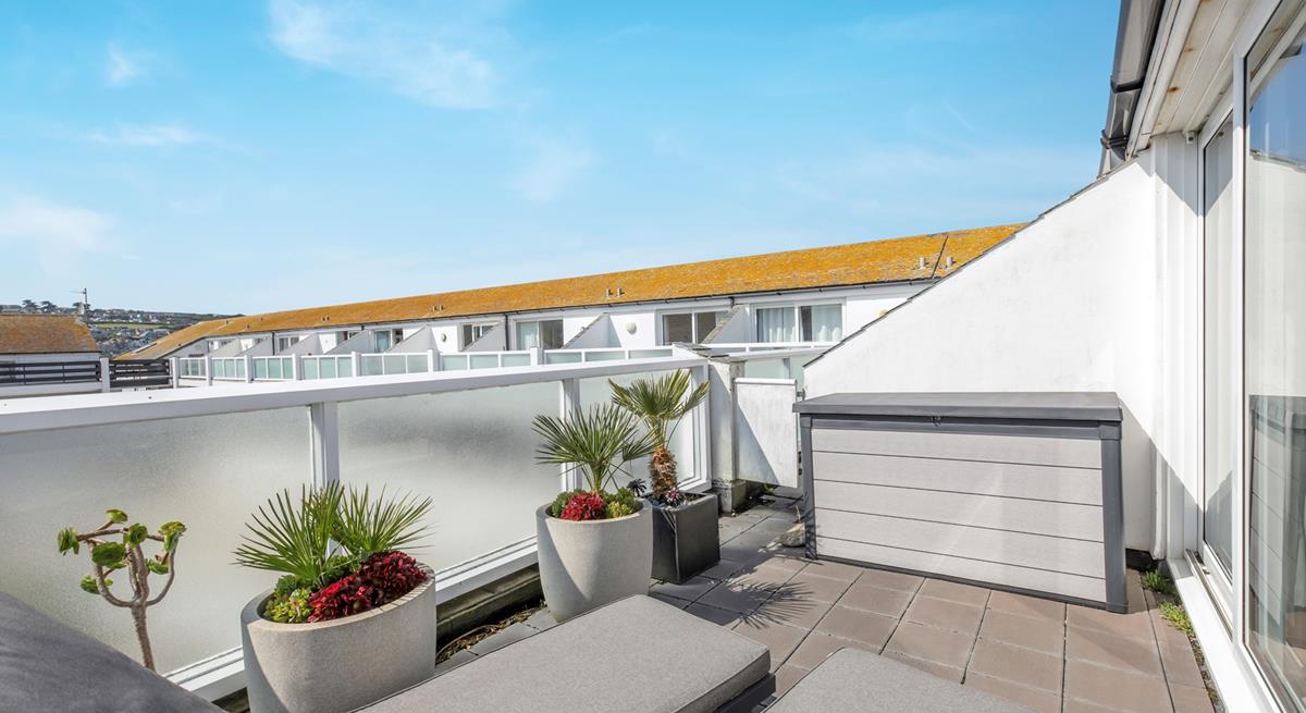 Moments from the beach, you can spend days on the sand or on your balcony.