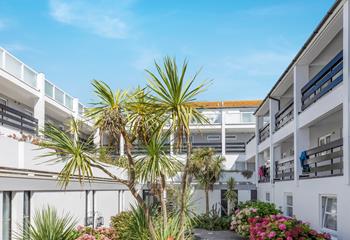 St Nicholas Court is perfectly positioned for exploring all St Ives has to offer.