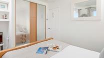 Plenty of space for unpacking your holiday wardrobe.