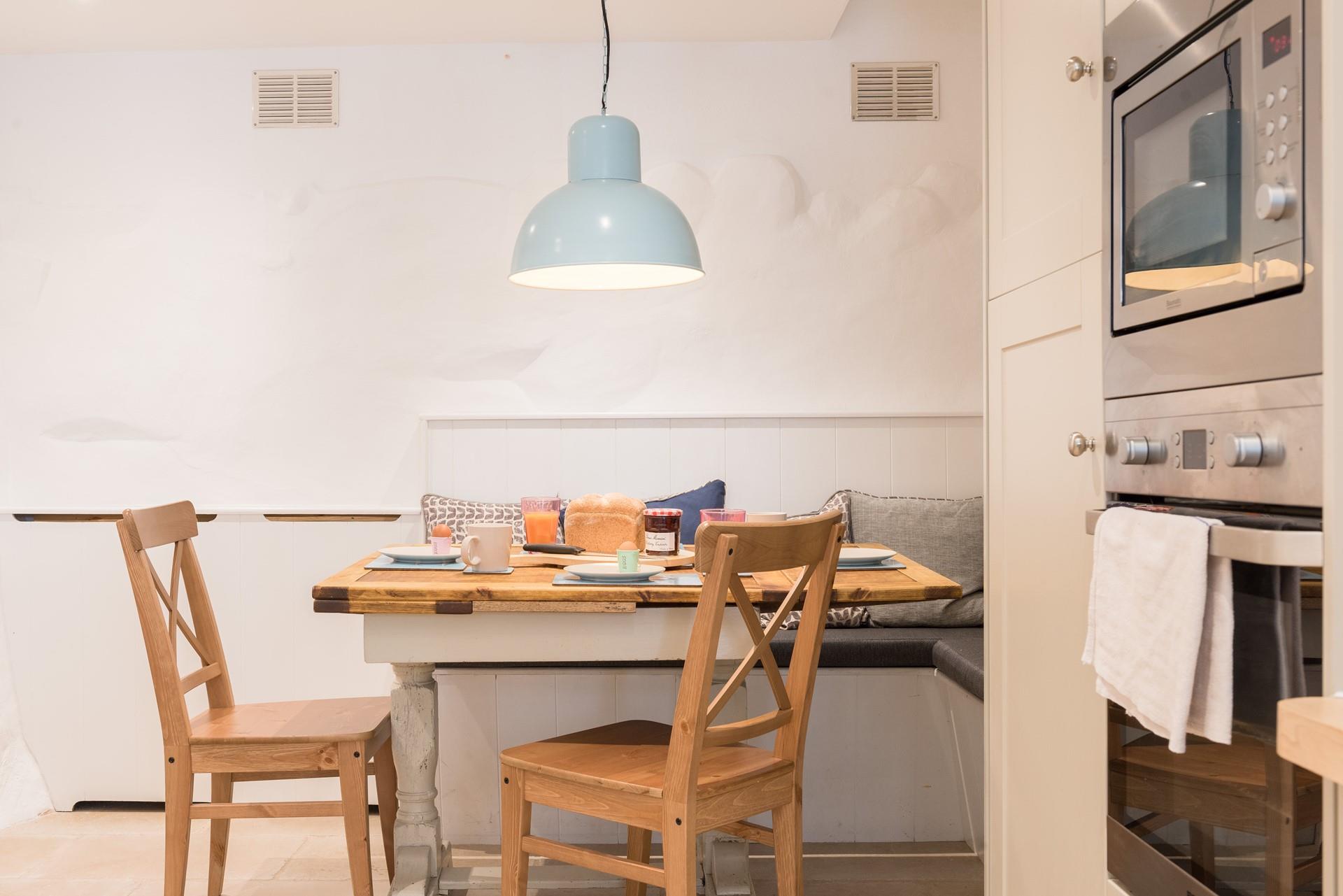 Tuck into a hearty cooked breakfast to set yourself up for a day of wandering the coast path.