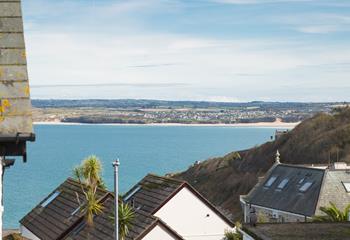 The stunning sea views beckon you down to the beach! 