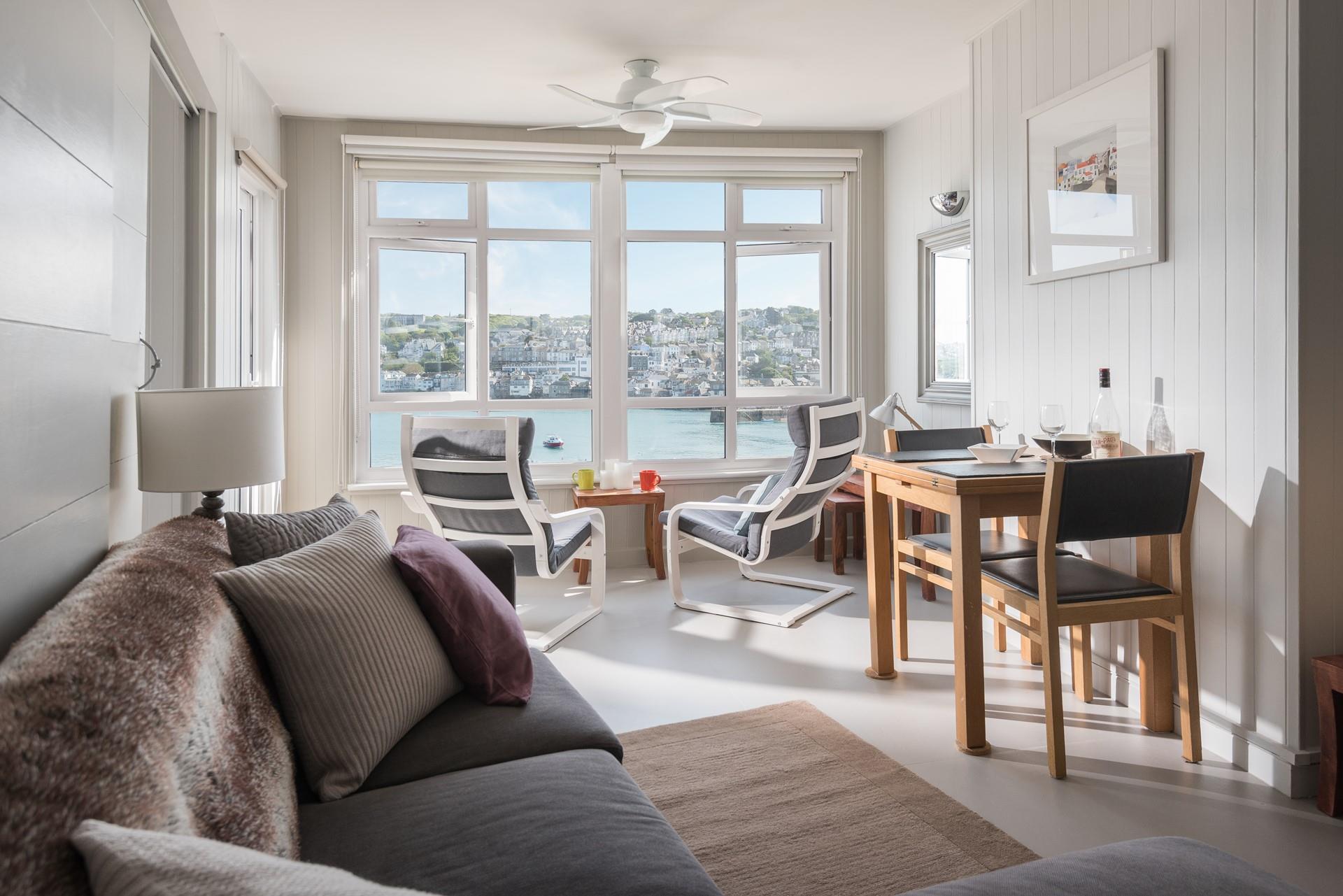 Sunnyside Apartment 5, The Wharf Aspects Holidays