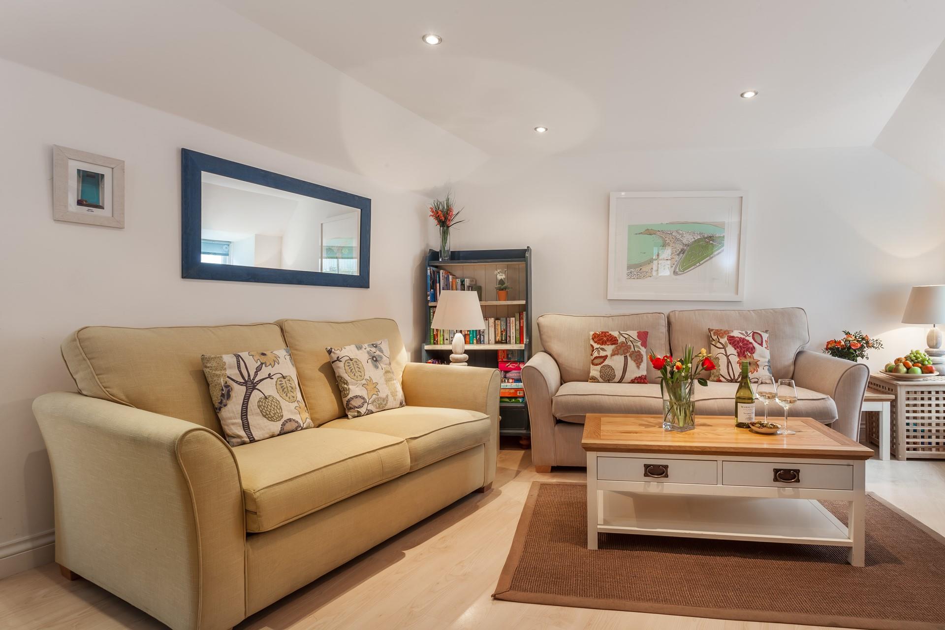 Spend evenings relaxing on the sofas and socialising with your loved ones.