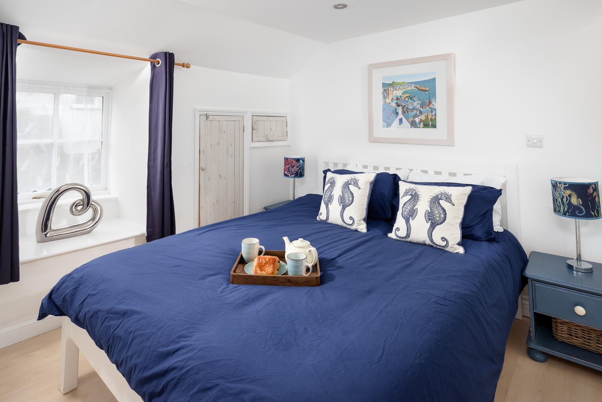 You'll find traditional cottage features blended with modern amenities.