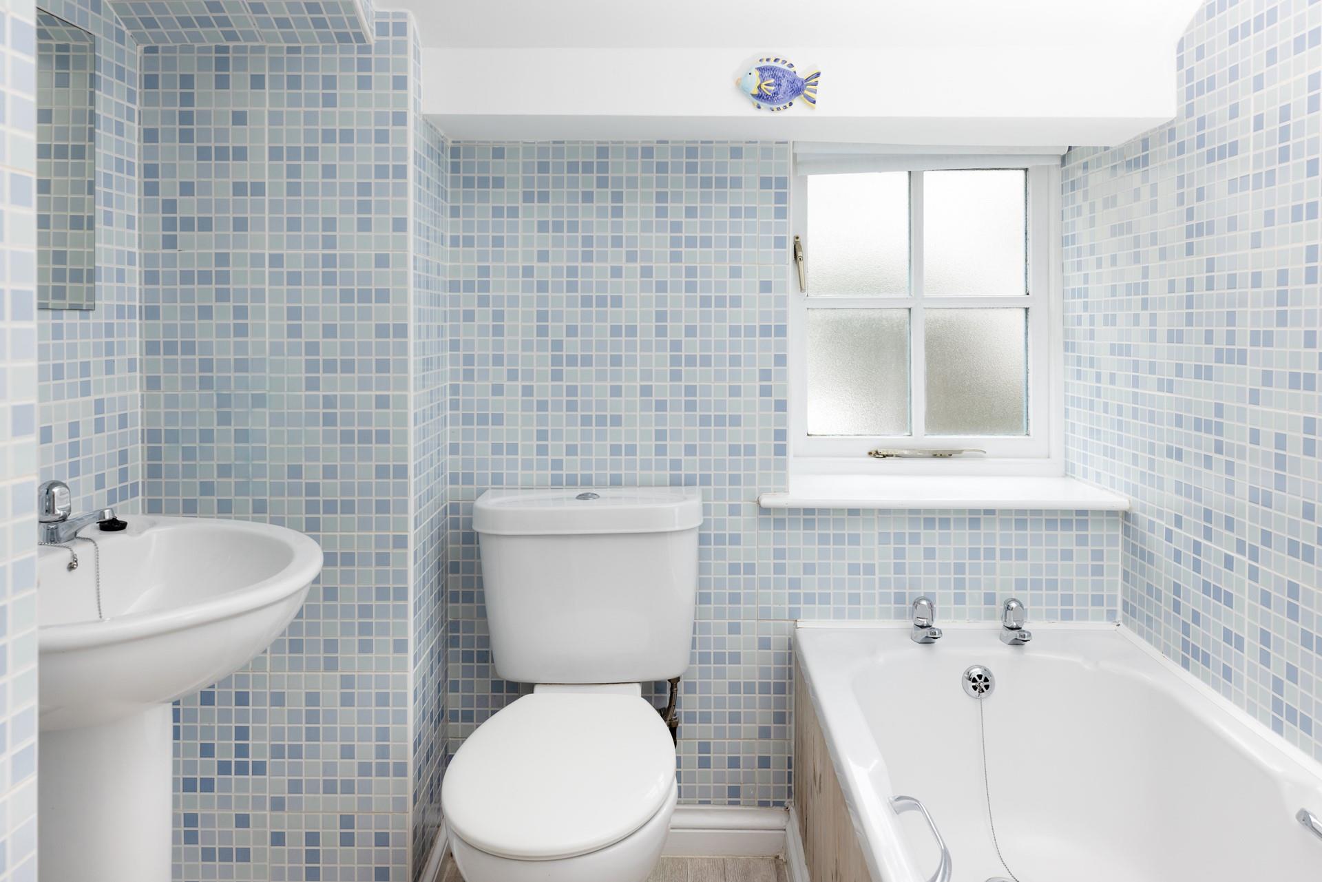 Unwind with a relaxing bath after a day spent rambling the coastal paths.