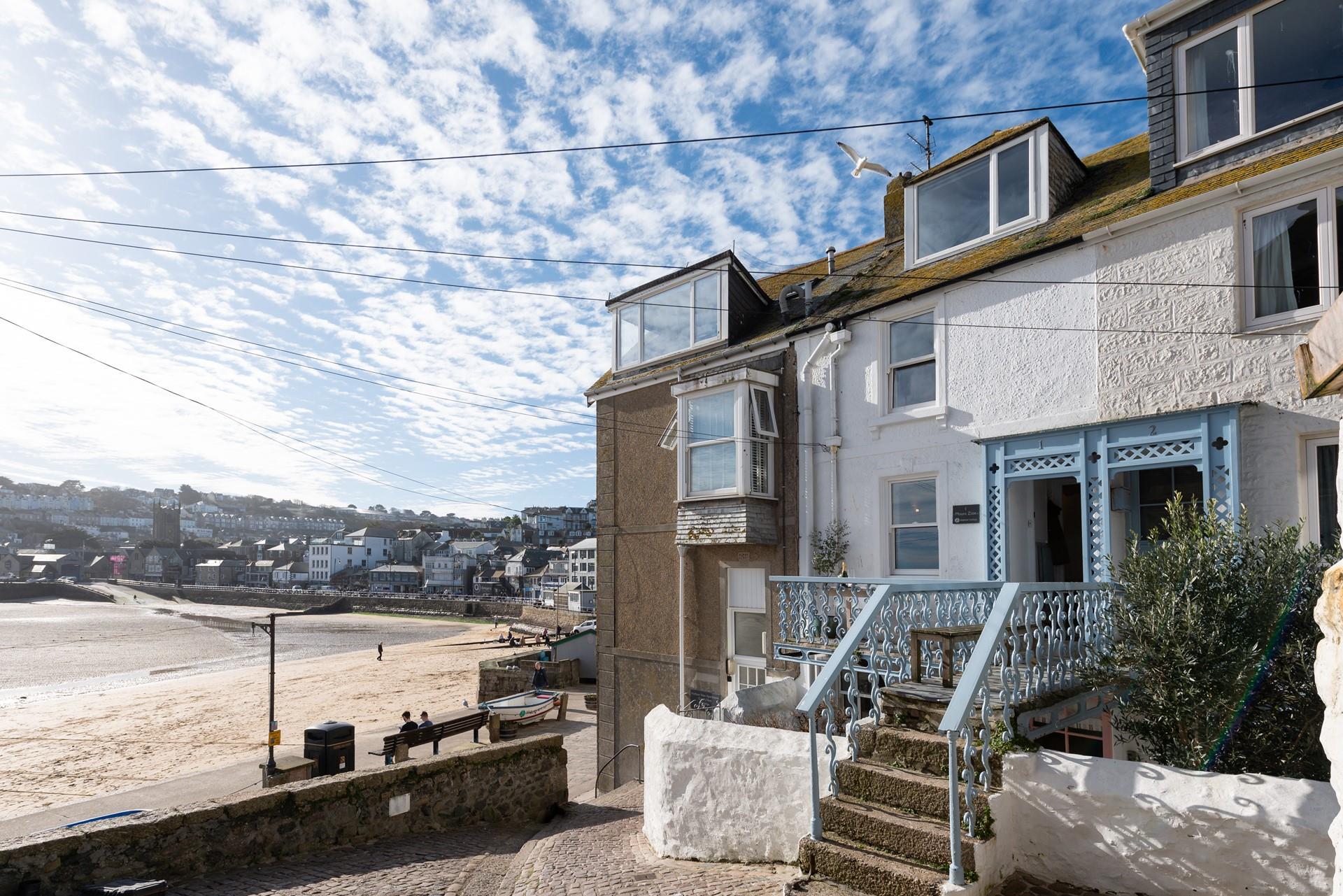 Right on The Wharf, 1 Mount Zion benefits from an incredible position to explore St Ives from.