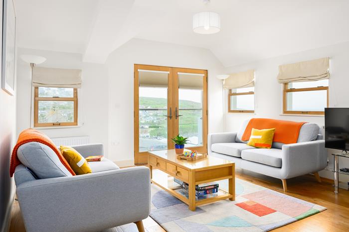 Pendeen, 7 Porthmeor Apartments, Sleeps 4 in Porthmeor