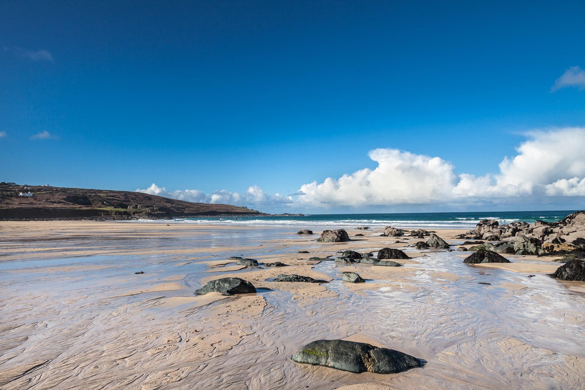 Beautiful Porthmeor beach is on your doorstep for morning strolls or afternoon picnics.