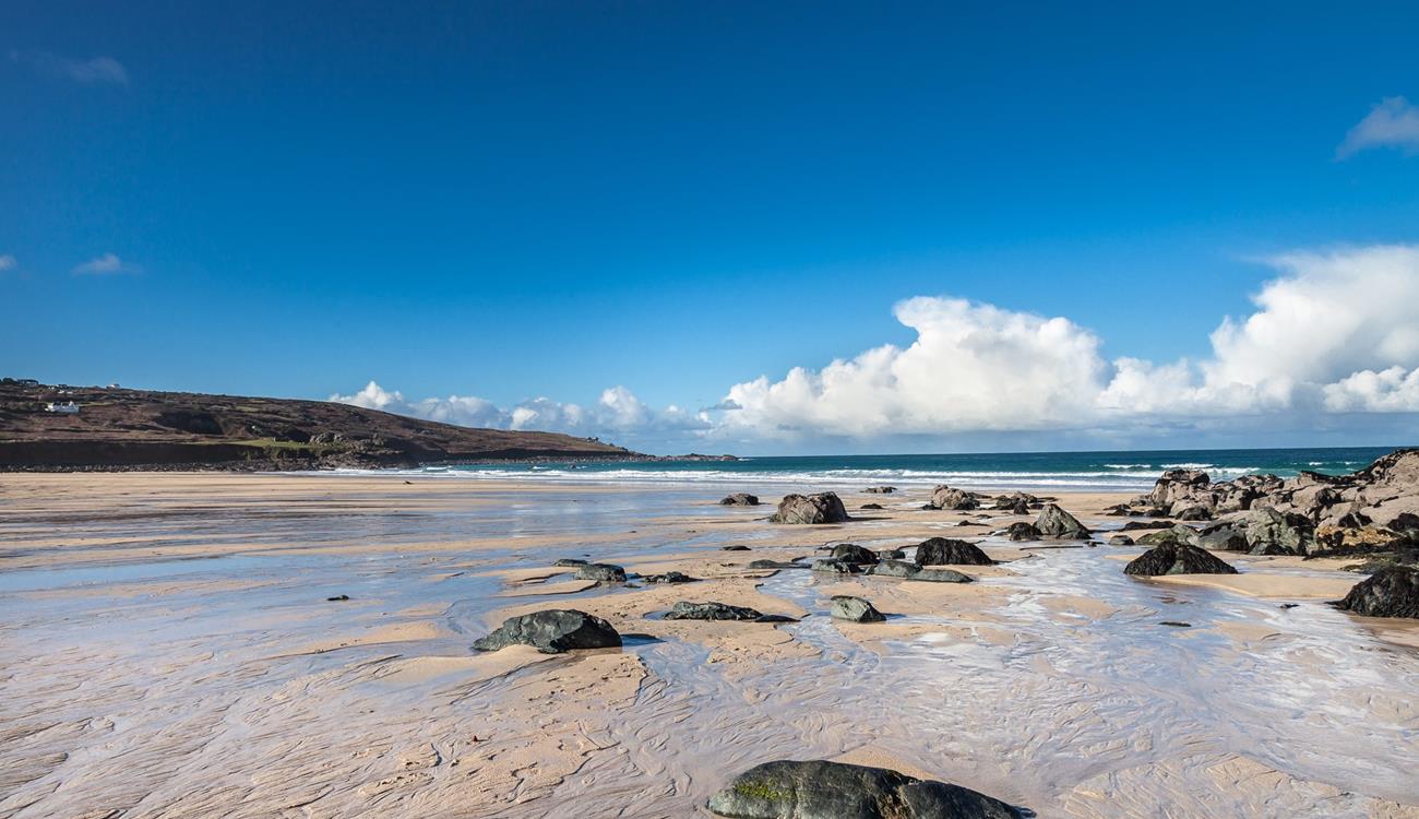 Beautiful Porthmeor beach is on your doorstep for morning strolls or afternoon picnics.