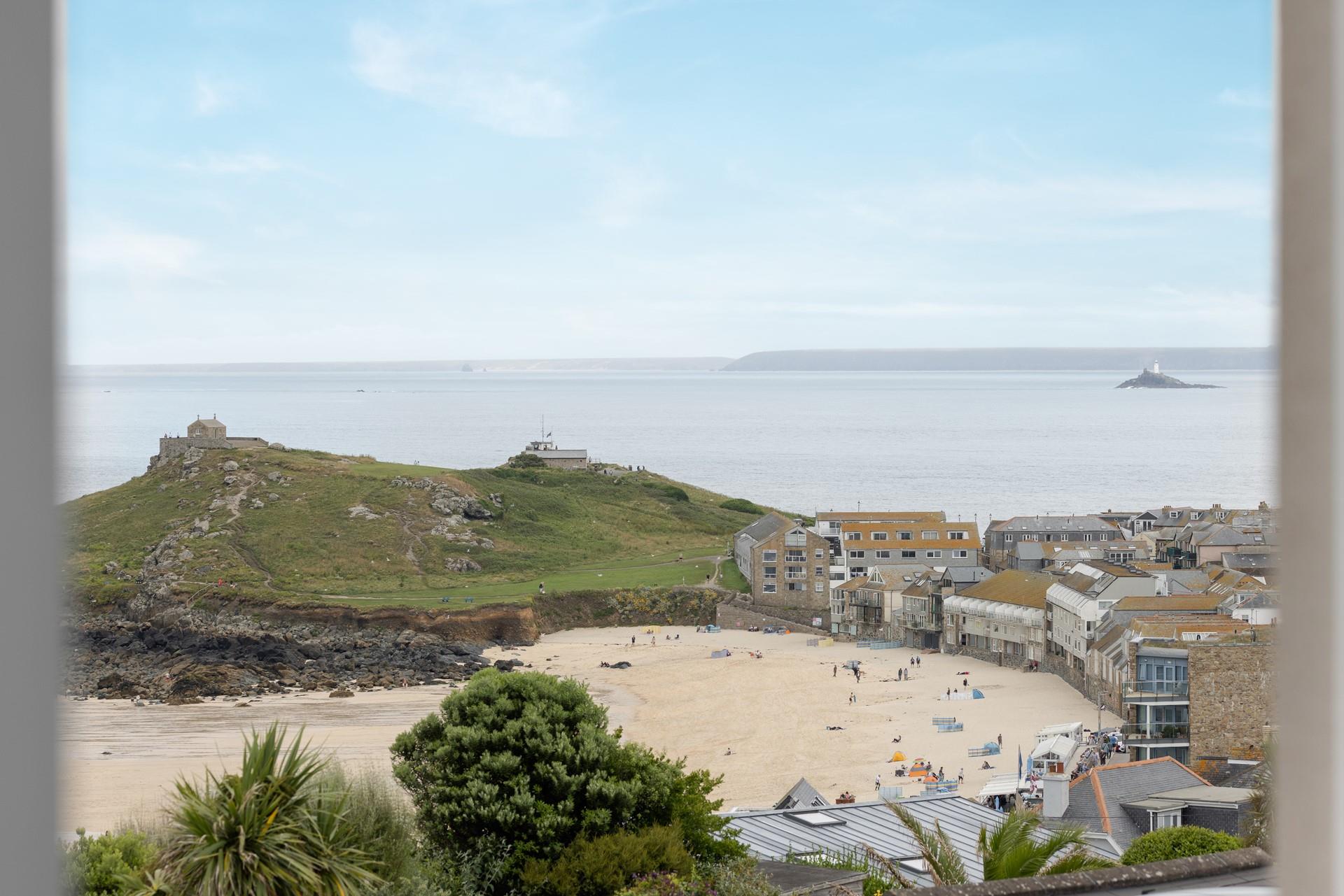 Blue Horizon is a short walk from the bustling lanes of St Ives.