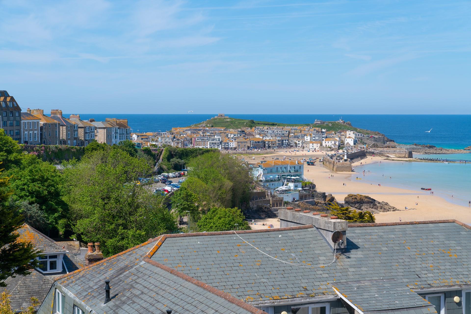 2 Hazelbury House, Porthminster Aspects Holidays