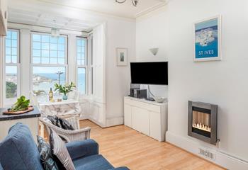 After a day exploring St Ives, snuggle up on the sofa to enjoy an evening of films and drinks.