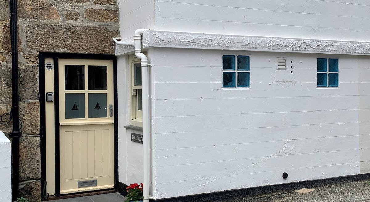 Ideally placed right in the centre of the historic Downalong area of St Ives, you will be able to explore all it has to offer.