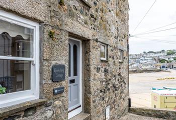 With everything St Ives has to offer right on your doorstep, Friendship Cottage is ideal for families wanting a classic seaside holiday.