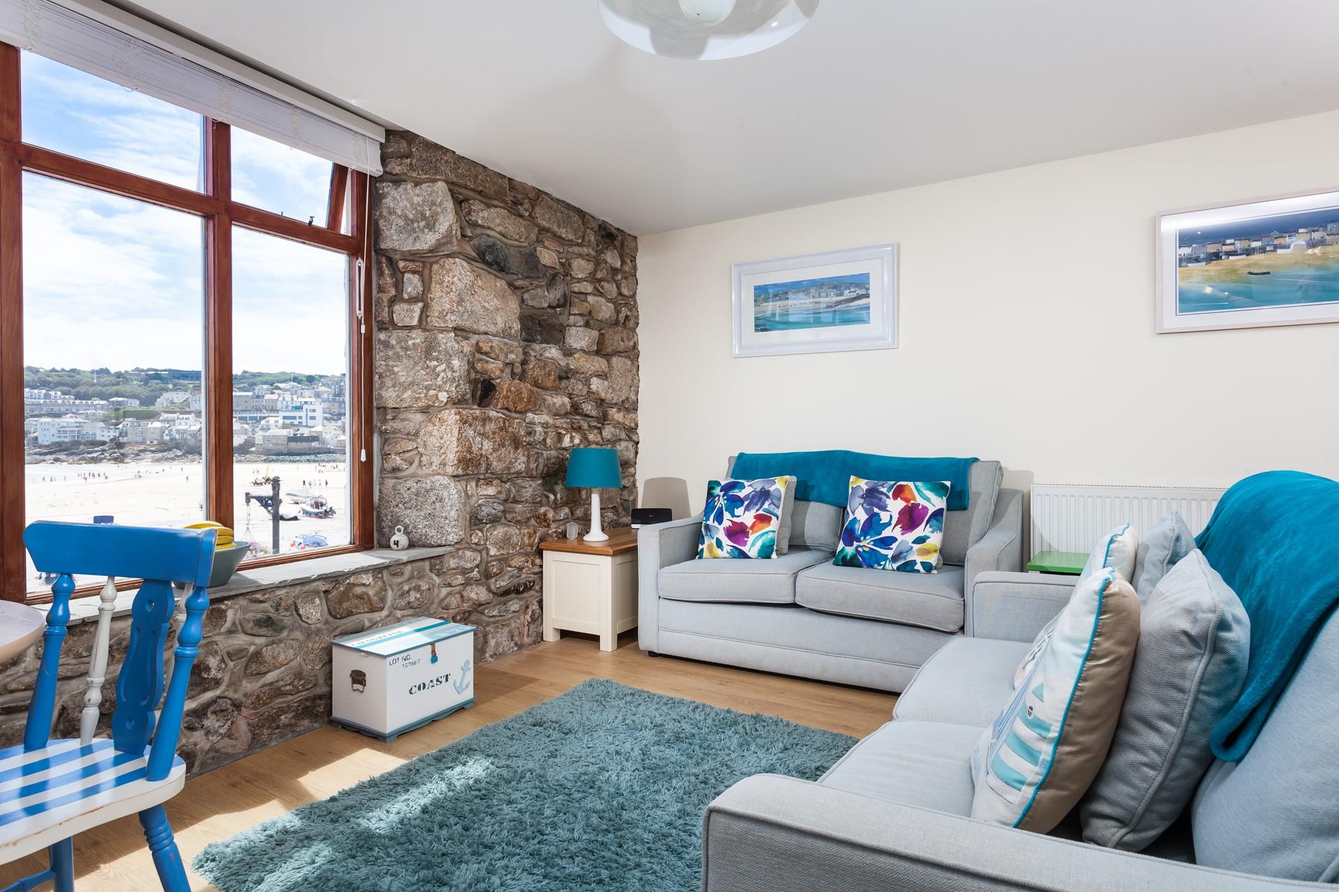 You will never tire of the ever-changing vista in the harbour.