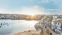 St Bridgets House is located right on St Ives harbourfront!