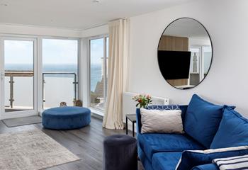 Sink into the sofa and enjoy the 180-degree views of Porthmeor and the Bay.