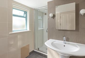 Light and bright with all you need to get ready in the morning.