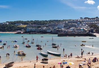 Spend your days exploring St Ives charming array of local shops or sunbathing on the golden beaches. 