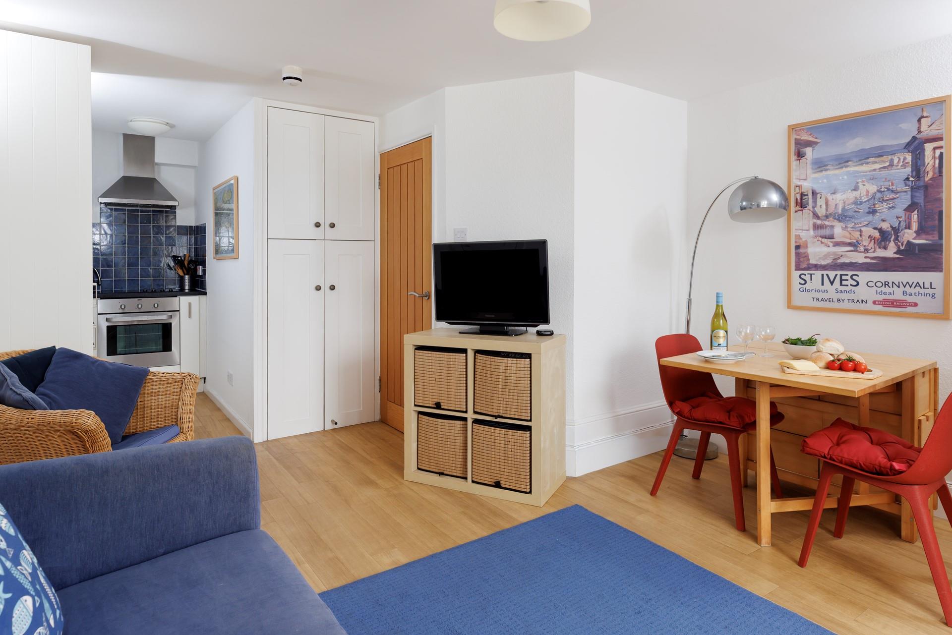 Tuck into a delicious meal in the evening.