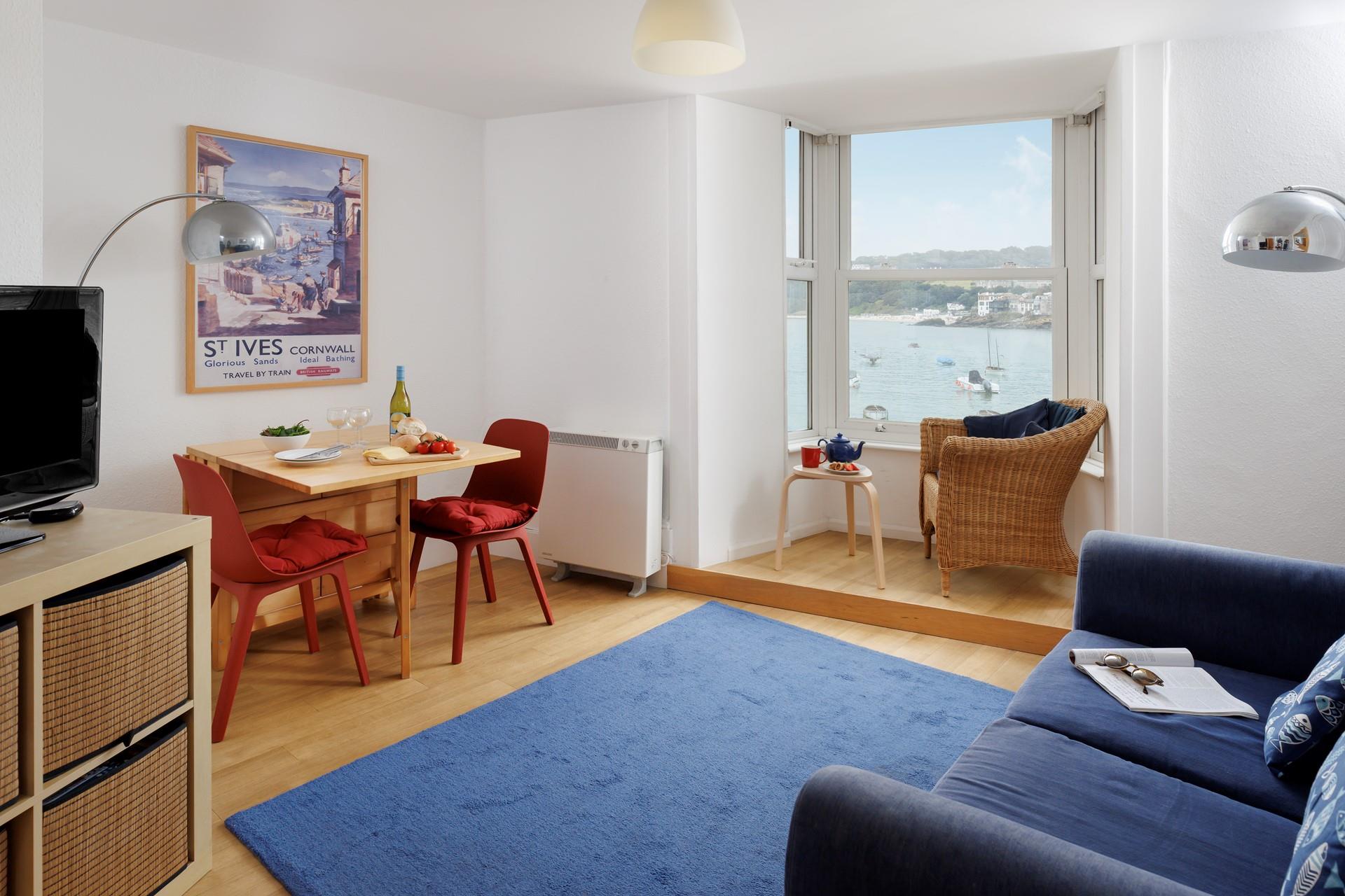 The apartment benefits from quality fixtures and furnishings to ensure guest comfort.