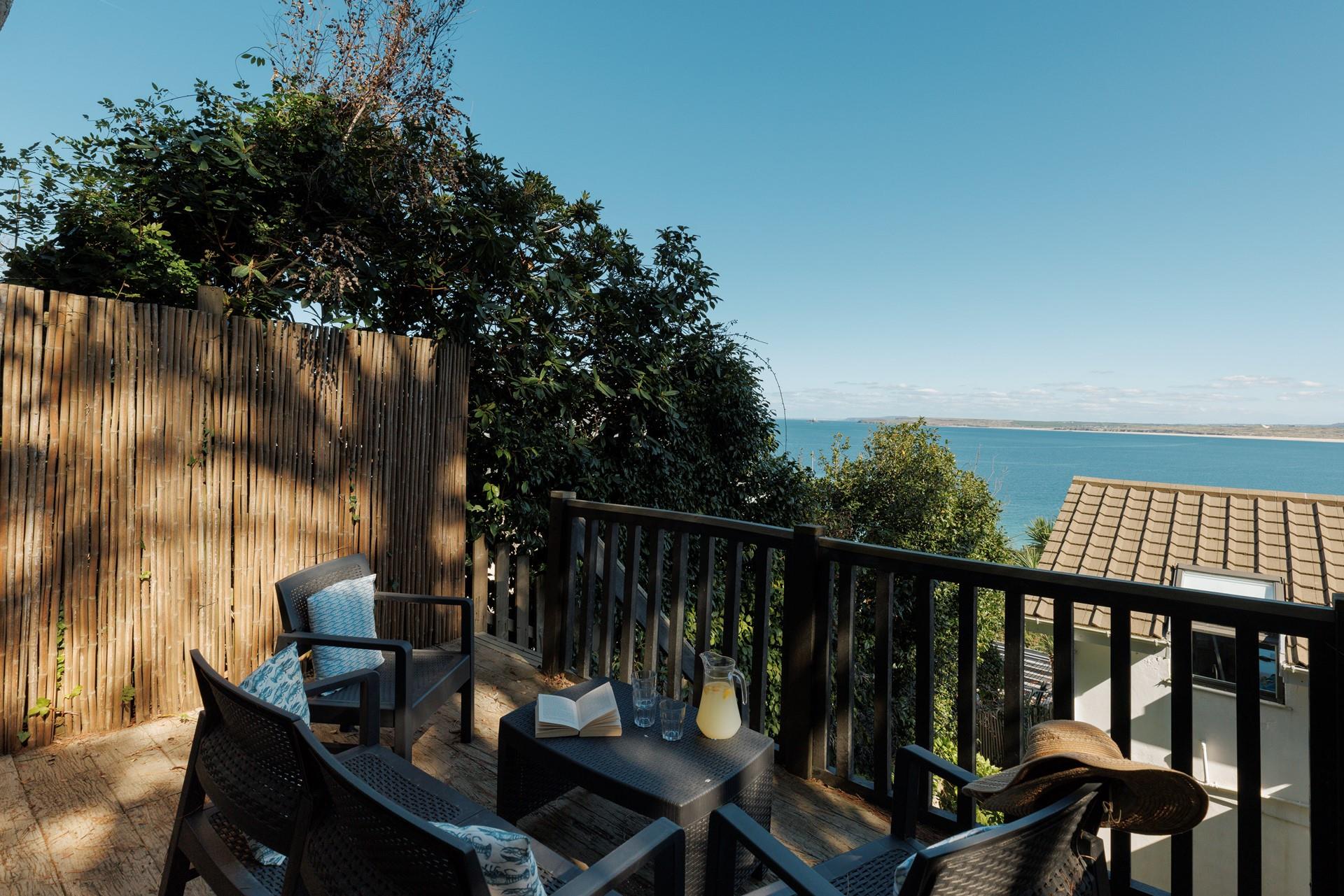 Start your day off by admiring the sea views over hot mugs of coffee and fresh, buttery pastries. 