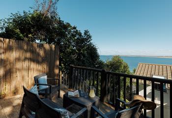 Start your day off by admiring the sea views over hot mugs of coffee and fresh, buttery pastries. 