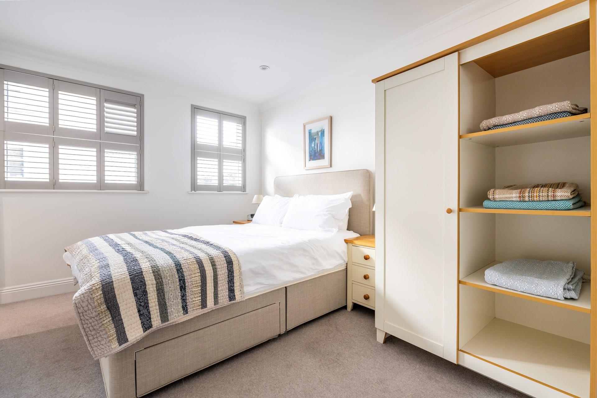 Climb into the double bed and drift off for a dreamy night's sleep.