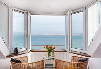 Smeaton's Pier Penthouse in The Wharf