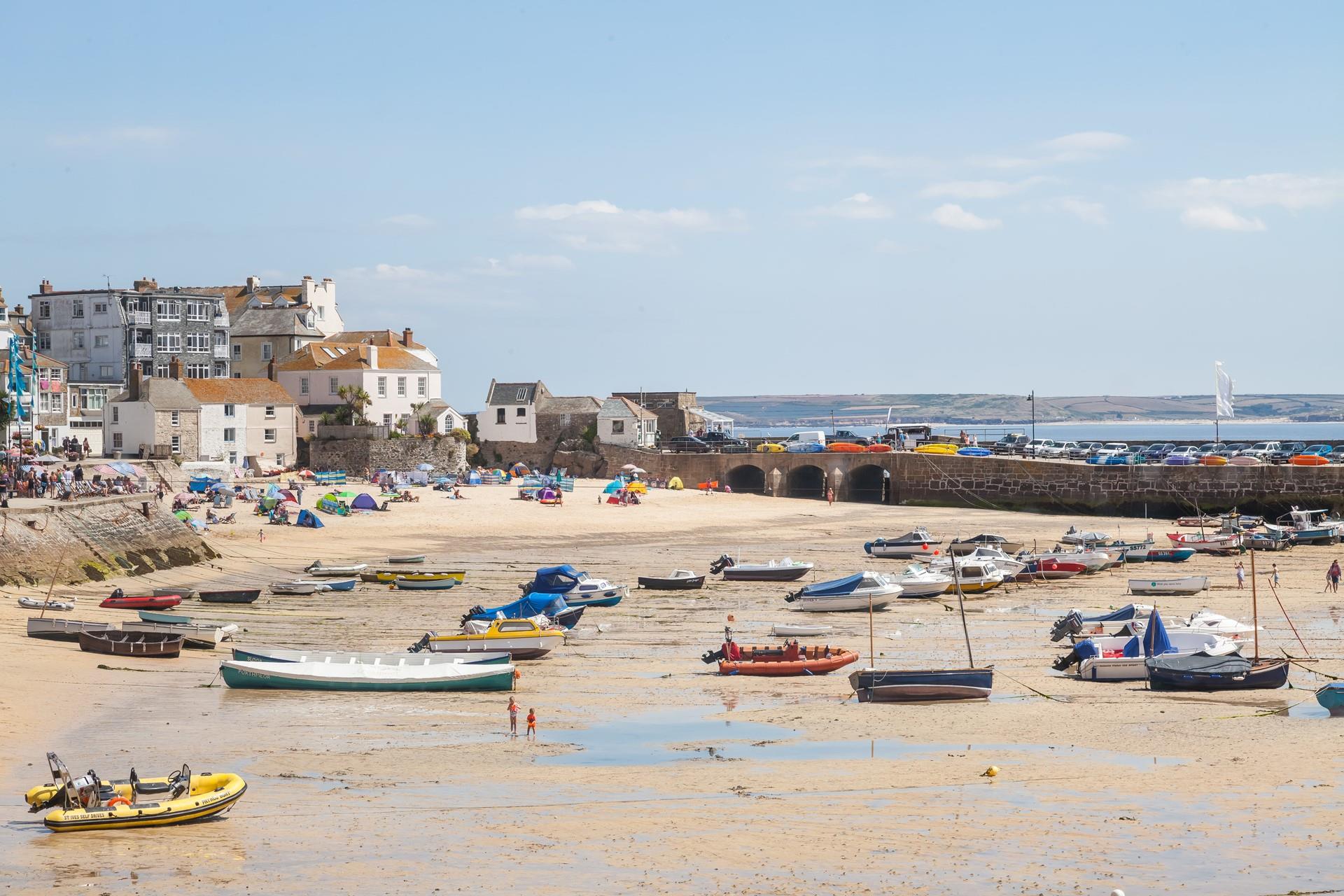 2 Rose Lodge, The Wharf Aspects Holidays