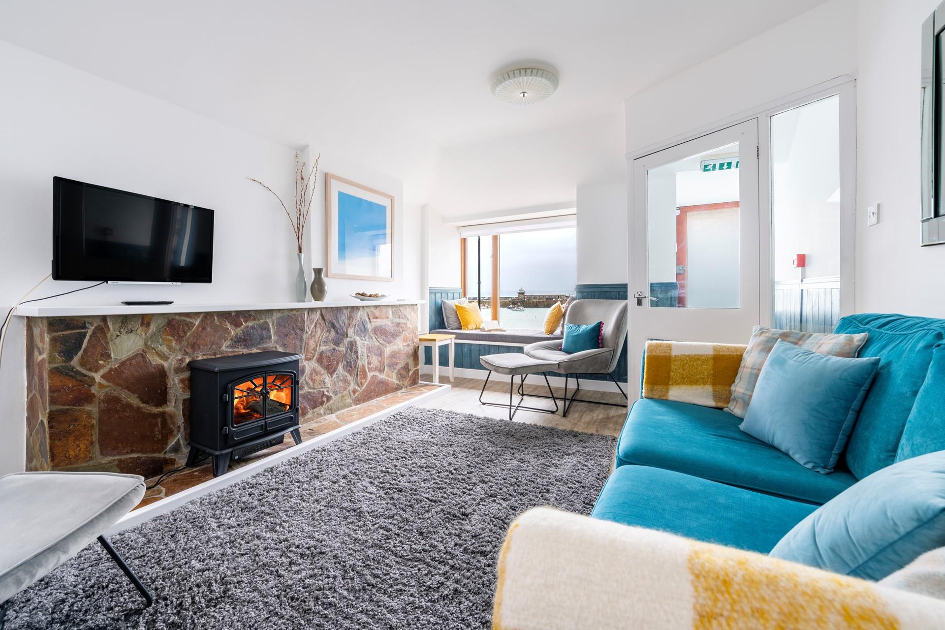 Though compact, the living space has been carefully thought out to maximise space and provide guests with all they need and more!