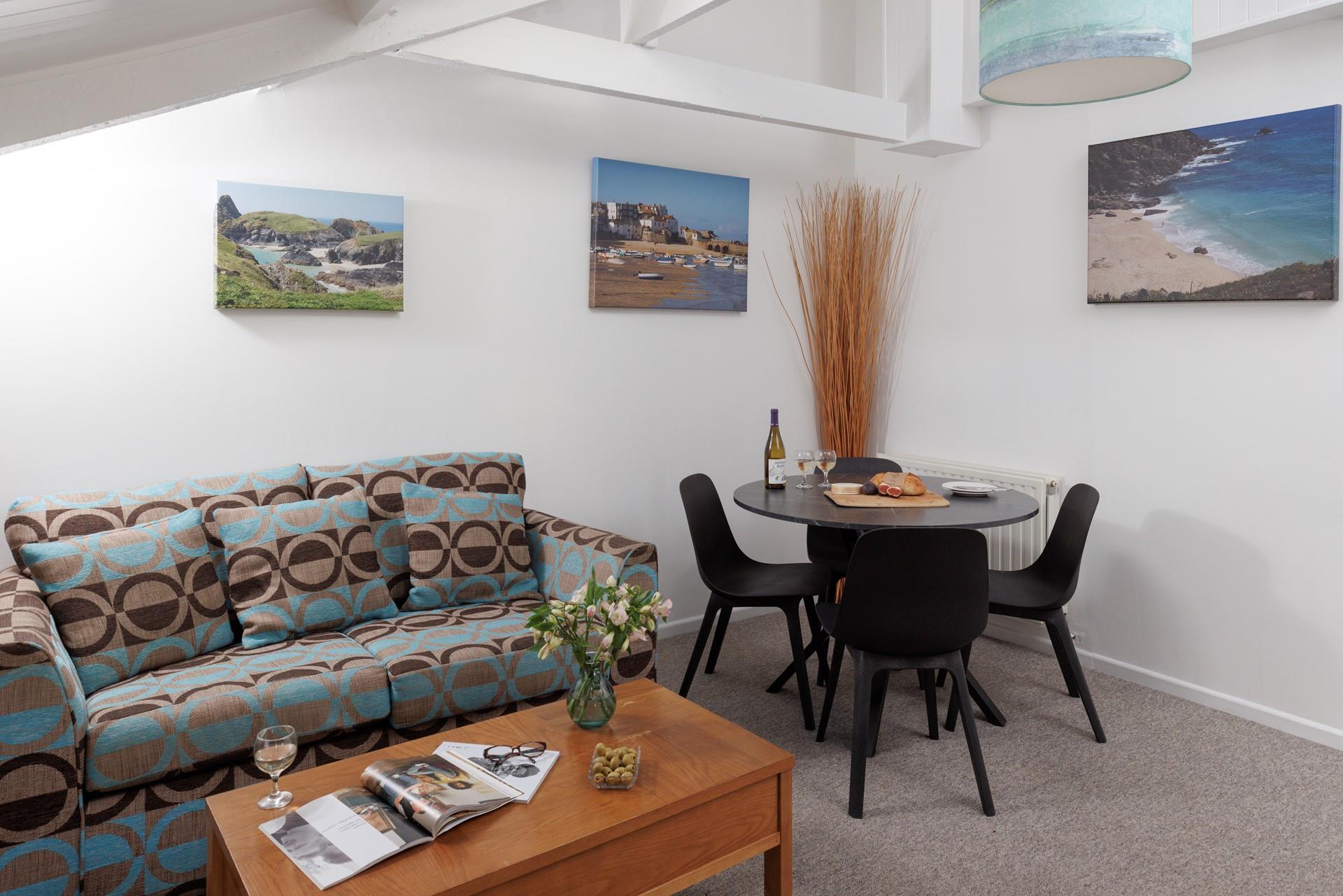 Coastal tones and iconic prints set the tone for a relaxing holiday by the sea.